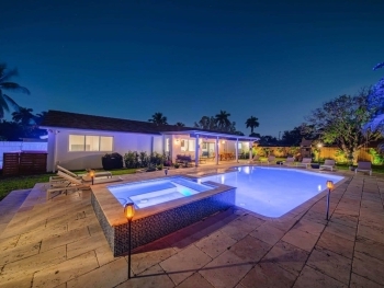 Miami Luxury Villas image